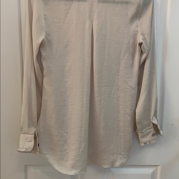 Cabi classic blouse XS. Great condition. - Picture 4 of 5